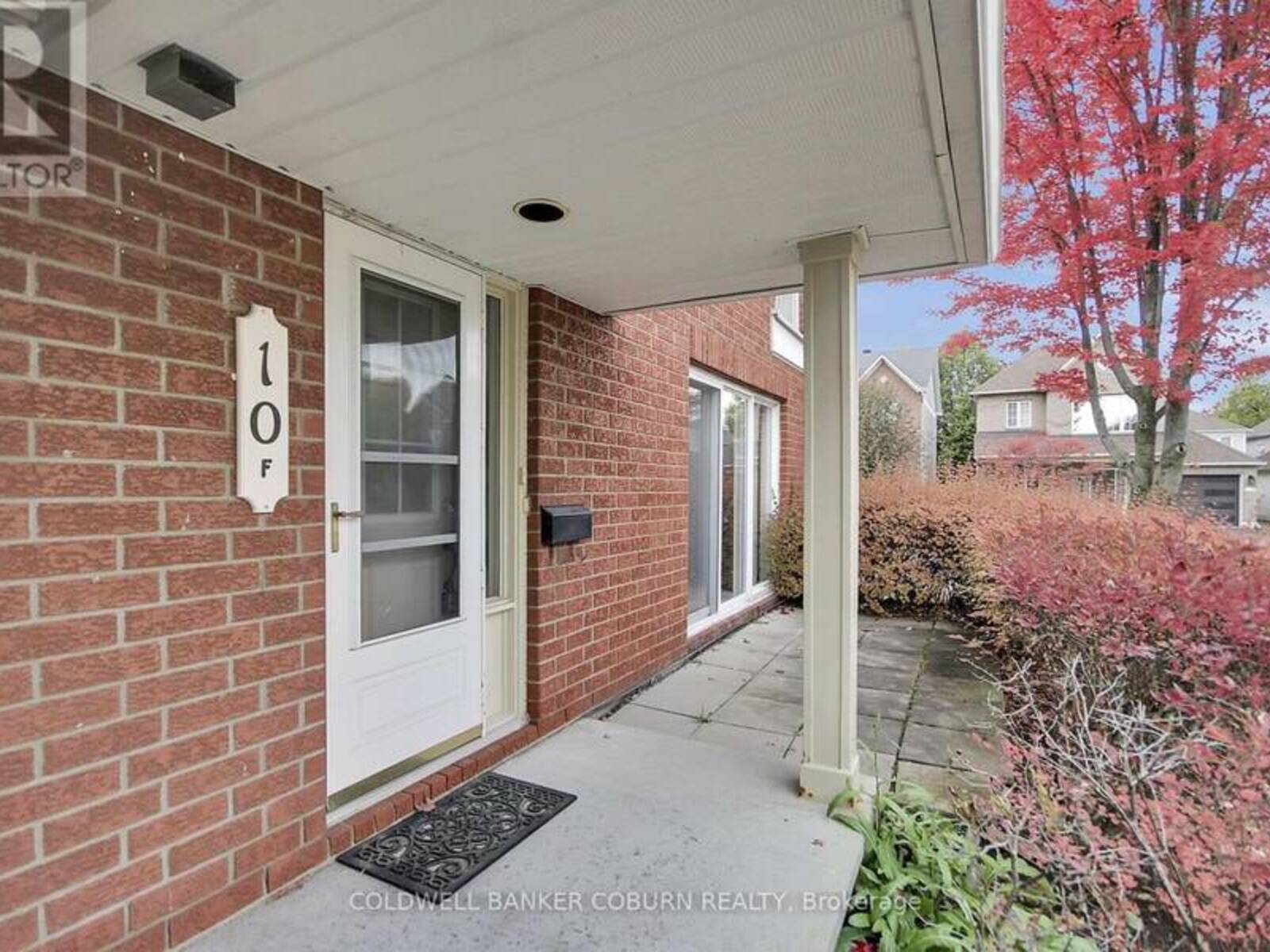 F - 10 DAYBREAK STREET, Ottawa, Ontario K2G 6T9