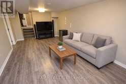 138 BAKER STREET | Kingston Ontario | Slide Image Ten