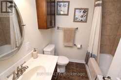 138 BAKER STREET | Kingston Ontario | Slide Image Eight