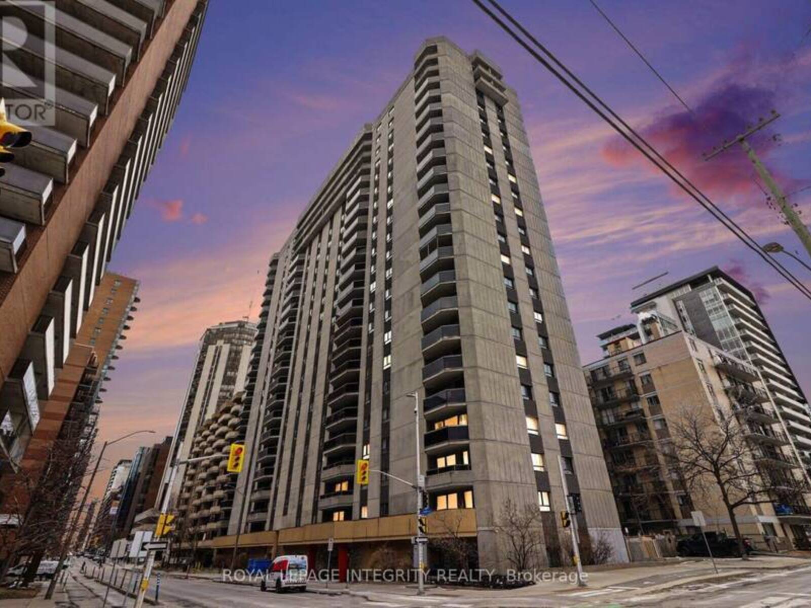 1004 - 470 LAURIER AVENUE W, Ottawa, Ontario K1R 7W9