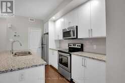 604 CHAPERAL PRIVATE | Ottawa Ontario | Slide Image Thirteen