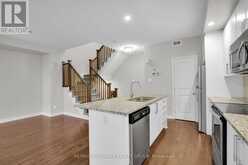 604 CHAPERAL PRIVATE | Ottawa Ontario | Slide Image Sixteen