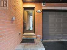 604 CHAPERAL PRIVATE | Ottawa Ontario | Slide Image Two