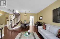 9 MERSEY DRIVE | Ottawa Ontario | Slide Image Six