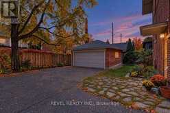 204 CLEMOW AVENUE | Ottawa Ontario | Slide Image Forty-four