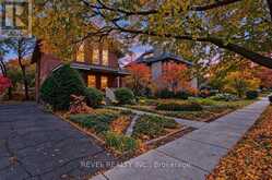204 CLEMOW AVENUE | Ottawa Ontario | Slide Image Eight