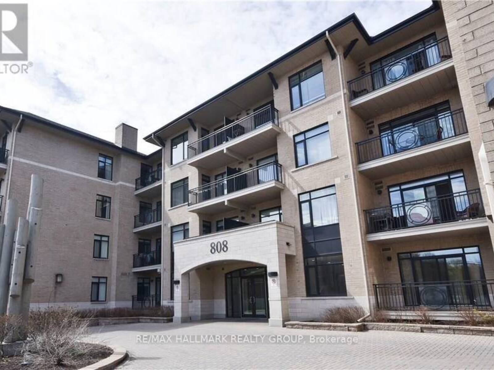 408 - 808 BRONSON AVENUE, Ottawa, Ontario K1S 5A4