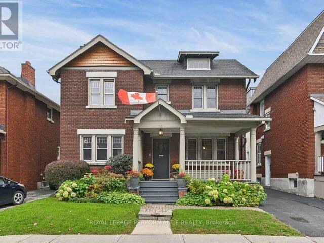 16 RENFREW AVENUE Ottawa Ontario, K1S 1Z3 - 4 Bedrooms Home For Sale