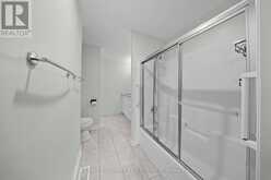28 DR GORDON CRESCENT | Kemptville Ontario | Slide Image Thirty