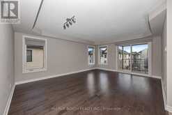 7 - 135 BLUESTONE PRIVATE | Ottawa Ontario | Slide Image Sixteen