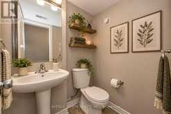 7 - 135 BLUESTONE PRIVATE | Ottawa Ontario | Slide Image Eight