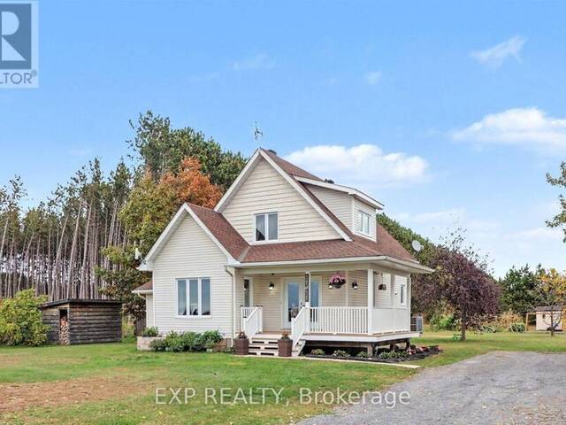 774 ROUTE 23 ROAD Alfred and Plantagenet Ontario, K0B 1C0 - 2 Bedrooms Home For Sale