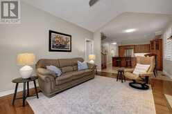 116 TRAIL SIDE CIRCLE | Ottawa Ontario | Slide Image Nine