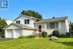 31 ROSS STREET | Smiths Falls Ontario | Slide Image Two