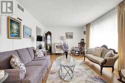 31 ROSS STREET | Smiths Falls Ontario | Slide Image Six
