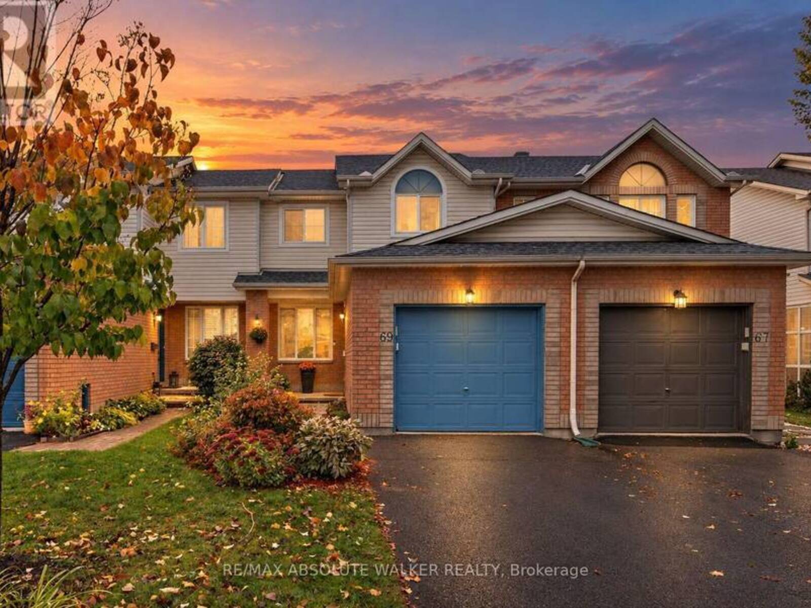 69 INVERKIP AVENUE, Ottawa, Ontario K1T 4B8