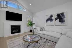 23 SKEEL COURT | Ottawa Ontario | Slide Image Six