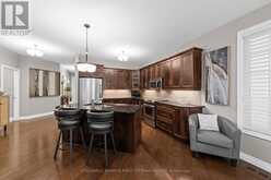 938 ROSSBURN CRESCENT | Ottawa Ontario | Slide Image Eight