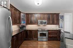 938 ROSSBURN CRESCENT | Ottawa Ontario | Slide Image Nine
