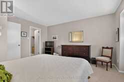 15 - 37C STONEHAVEN DRIVE | Ottawa Ontario | Slide Image Fifteen