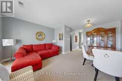 290 ESPIN HEIGHTS | Ottawa Ontario | Slide Image Four