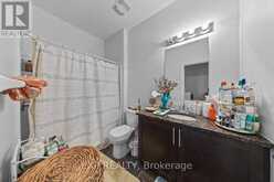 290 ESPIN HEIGHTS | Ottawa Ontario | Slide Image Nine