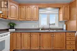 2871 RUSSLAND ROAD | Ottawa Ontario | Slide Image Twelve