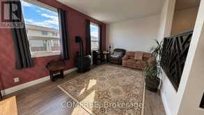 35 - 129 CONCESSION STREET E | Tillsonburg Ontario | Slide Image Four