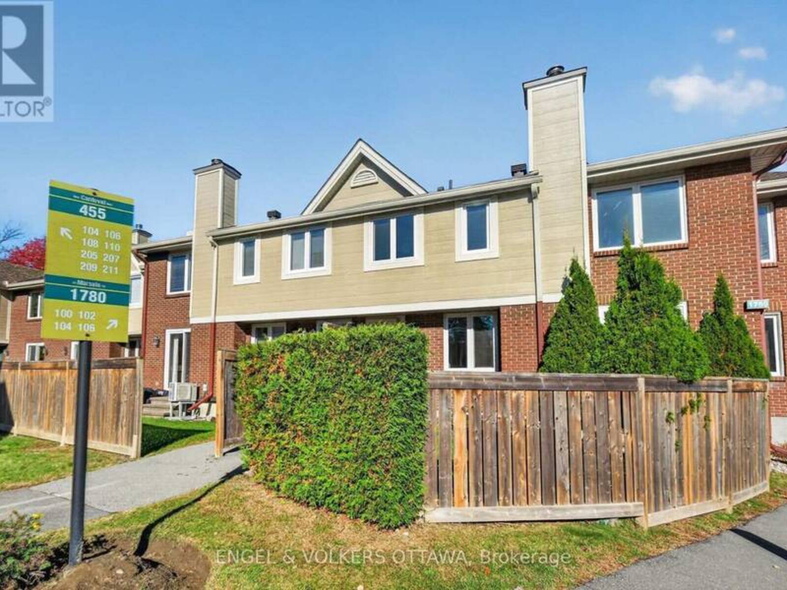 100 - 1780 MARSALA CRESCENT, Ottawa, Ontario K4A 2G2