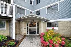 118 - 216 VIEWMOUNT DRIVE | Ottawa Ontario | Slide Image Two