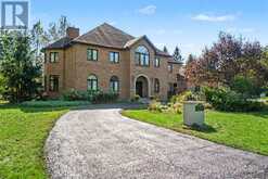 30 SPRING CRESS DRIVE | Ottawa Ontario | Slide Image Two