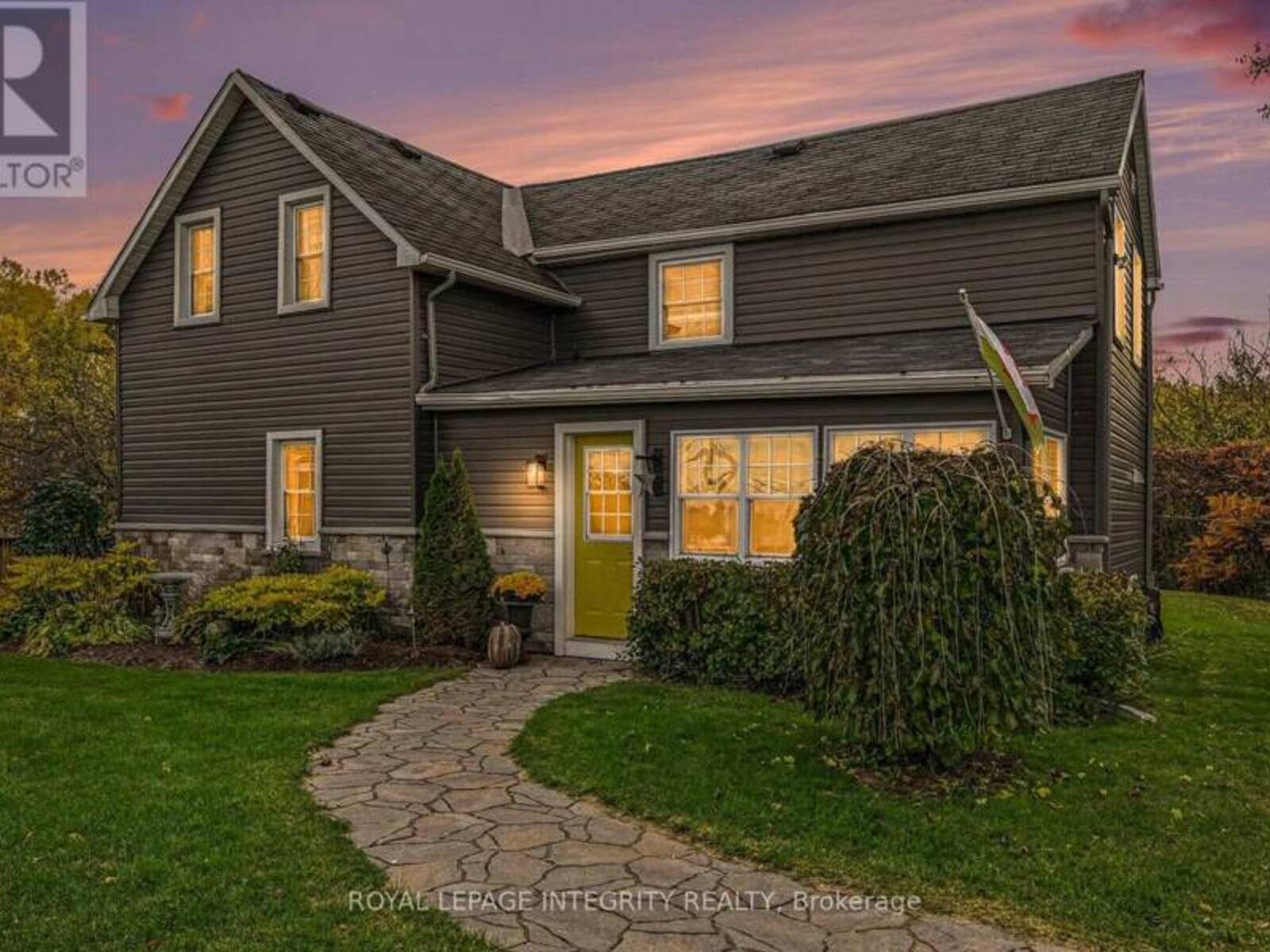 27 COBUS ROAD, Renfrew, Ontario K7V 3Z8