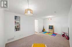 92 - 61 MCCLINTOCK WAY | Ottawa Ontario | Slide Image Nineteen