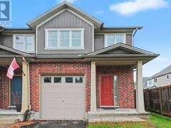 998 BUNCHBERRY WAY Ottawa Ontario, K1T 0L6