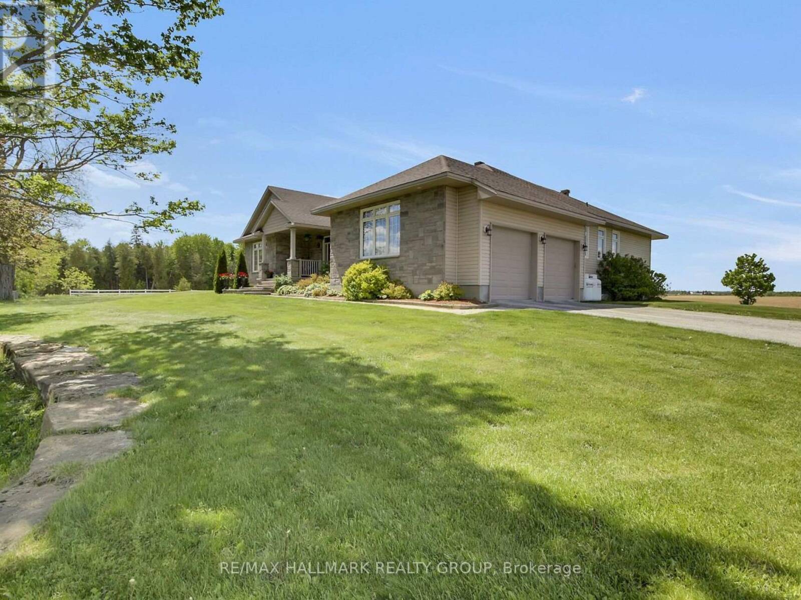 7479 BLEEKS ROAD, Ottawa, Ontario K0A 1B0