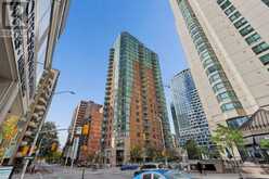 302 - 445 LAURIER AVENUE W | Ottawa Ontario | Slide Image One