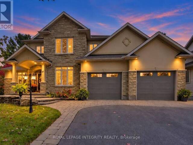 47 SHINING STAR CIRCLE Ottawa Ontario, K2S 2B4 - 7 Bedrooms Home For Sale