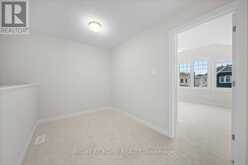 74 HACKAMORE CRESCENT | Ottawa Ontario | Slide Image Eighteen