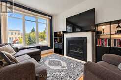 54 ENCORE PRIVATE | Ottawa Ontario | Slide Image Eight