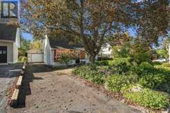 556 WESTMINSTER AVENUE NW | Ottawa Ontario | Slide Image Four
