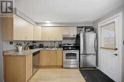 1544D BEAVERPOND DRIVE | Ottawa Ontario | Slide Image Eight