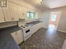 17 MAPLE AVENUE N | Smiths Falls Ontario | Slide Image Nineteen