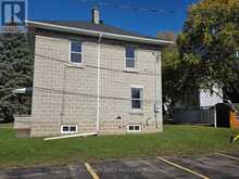 17 MAPLE AVENUE N | Smiths Falls Ontario | Slide Image Four