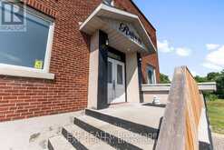 11 ALBERT STREET | Laurentian Hills Ontario | Slide Image Two