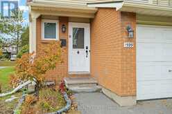 1599 CHEEVERS CRESCENT | Ottawa Ontario | Slide Image Three