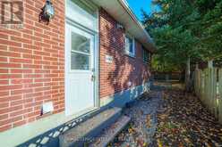 2408 DRURY LANE | Ottawa Ontario | Slide Image Thirty