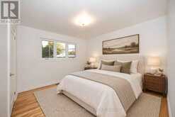 926 ELSETT DRIVE | Ottawa Ontario | Slide Image Seventeen