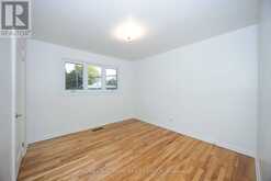 926 ELSETT DRIVE | Ottawa Ontario | Slide Image Eighteen
