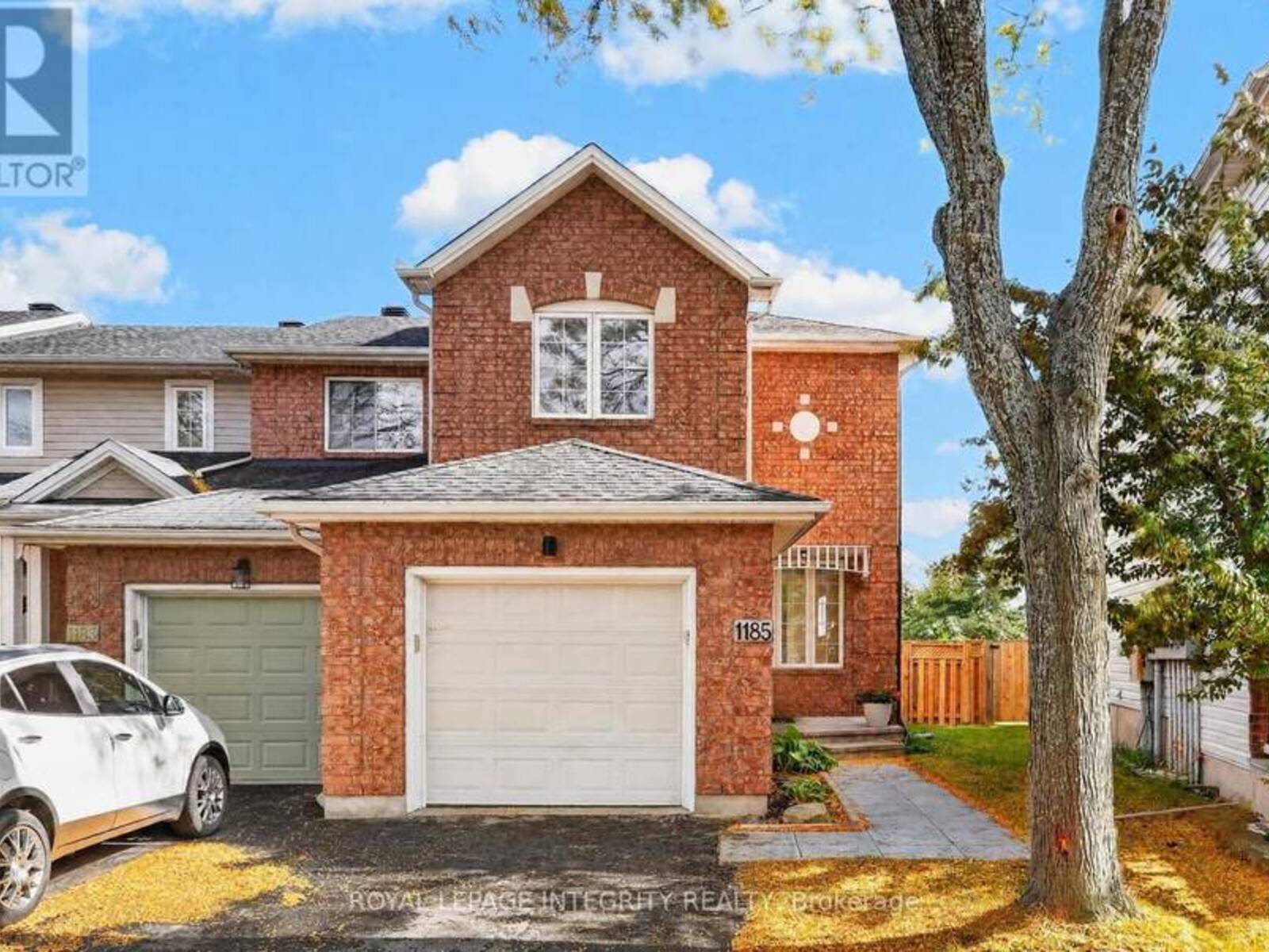1185 LICHEN AVENUE, Ottawa, Ontario K4A 4A6