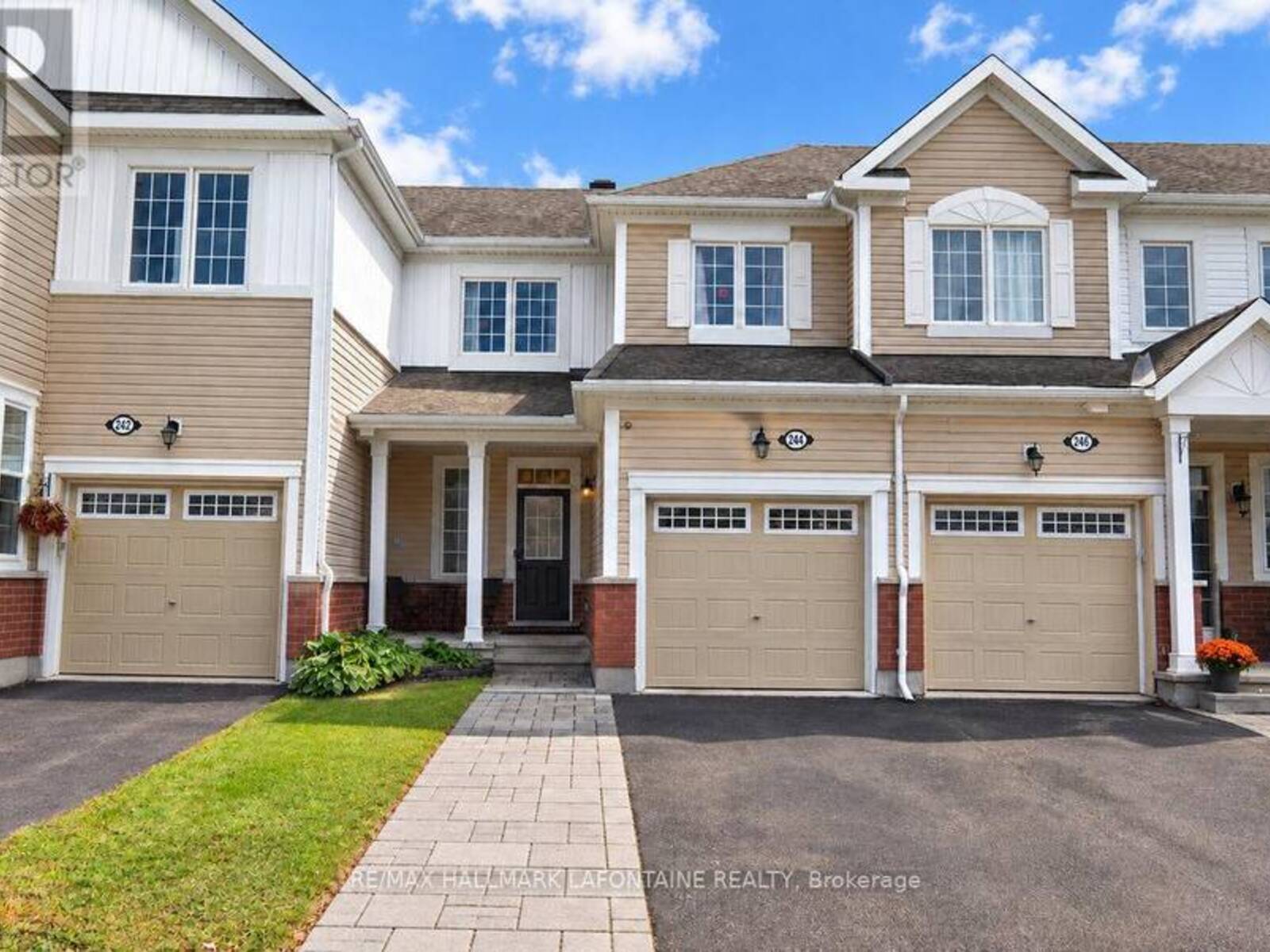 244 WILLOW ASTER CIRCLE, Ottawa, Ontario K4A 1C7